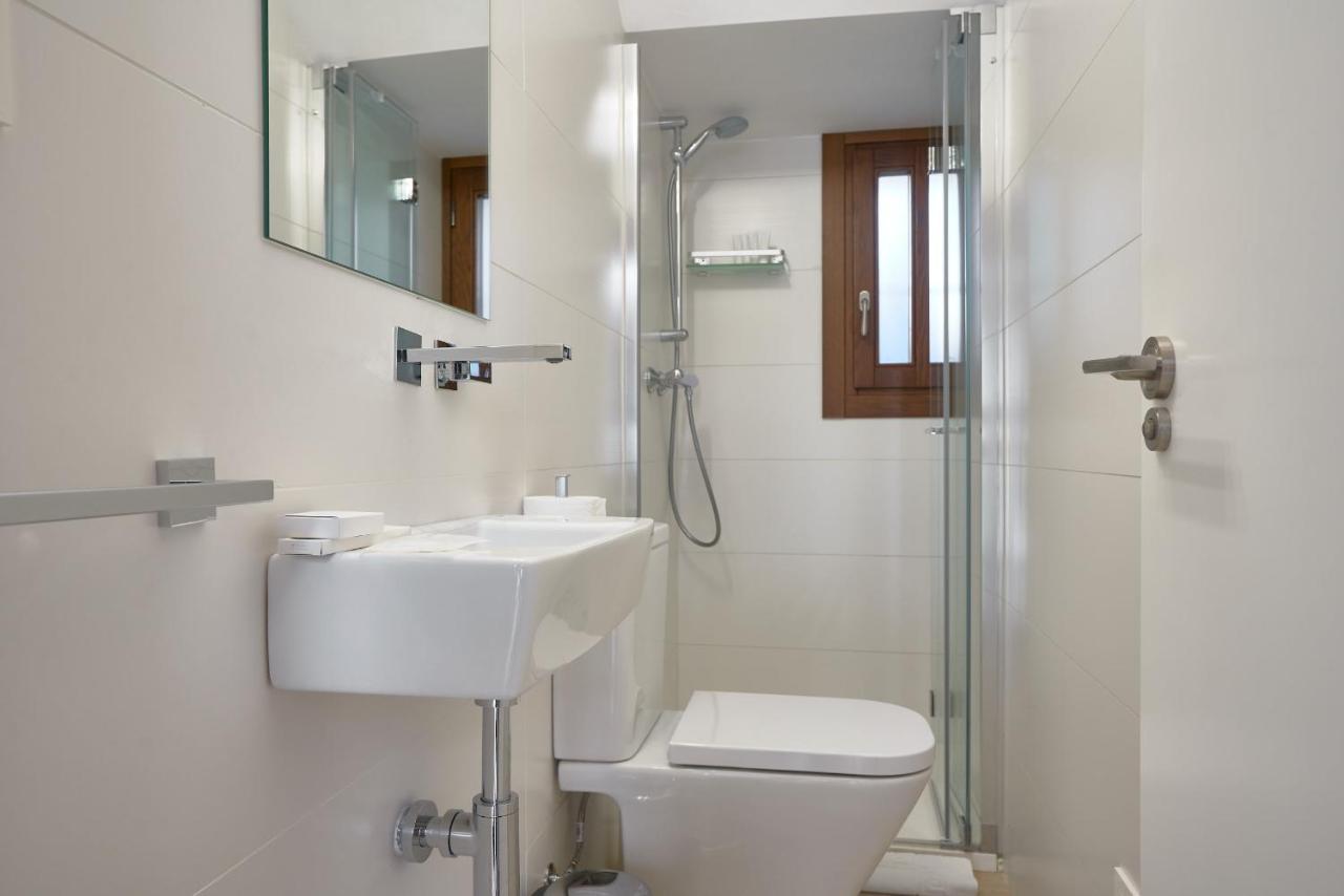 Rentalsevilla Atico La Giralda Apartment Seville